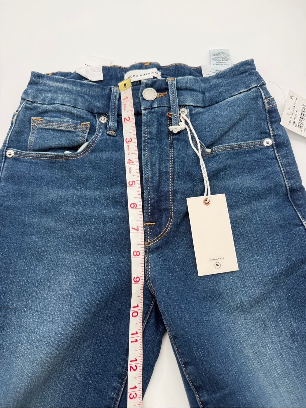 Good American Good Waist Raw Edge Skinny Jeans 00/24 - Picture 5 of 9